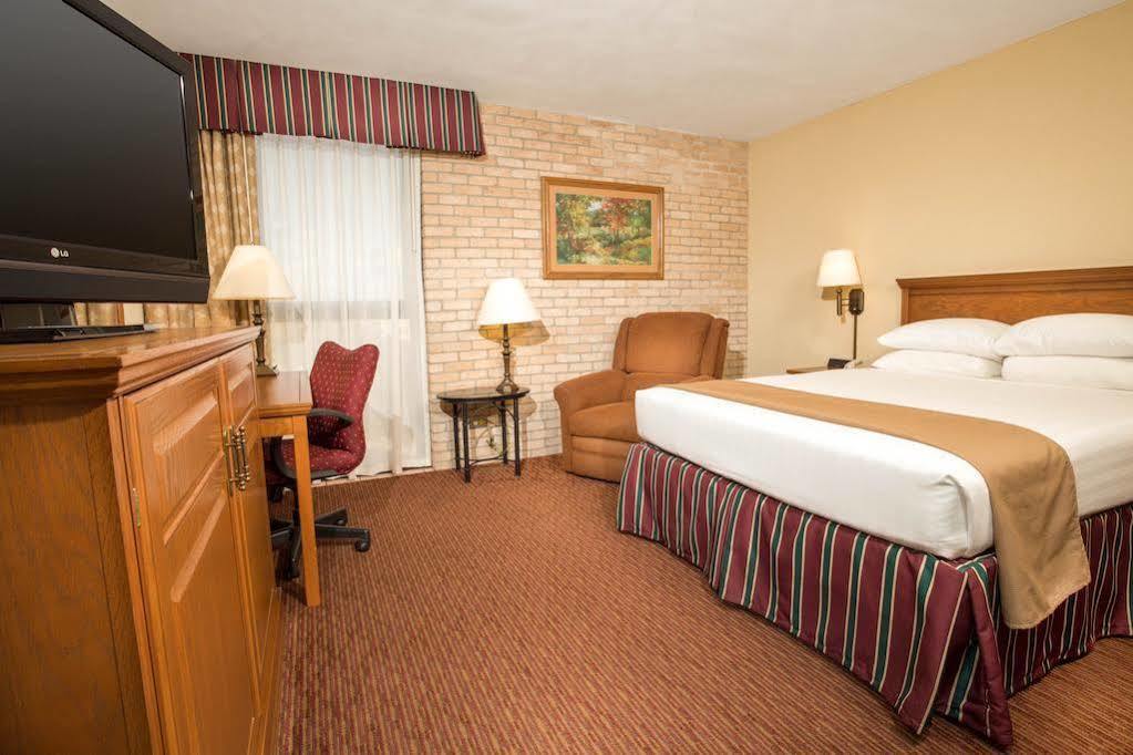 Drury Inn & Suites San Antonio Northeast ภายนอก รูปภาพ